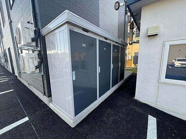 その他