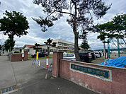 小学校「足寄町立足寄小学校まで492m」