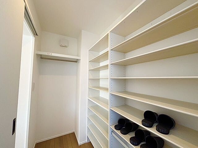 玄関 四日市市曙1丁目