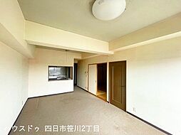 丸美ロイヤル中川原　4階3LDK