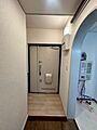 白基調の清潔感...