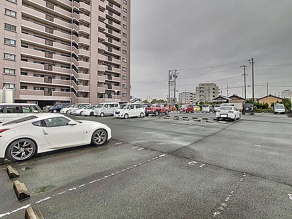 駐車場を拡大表示
