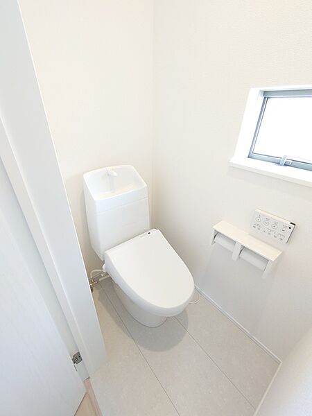 トイレを拡大表示