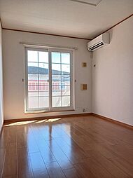 メゾンフォレスタＡ棟 2階2LDKのリビング/ダイニング