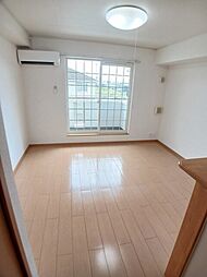 ミストラル B 2階1LDKのリビング/ダイニング