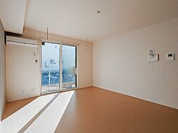 スクエア A 1階1LDKのリビング/ダイニング