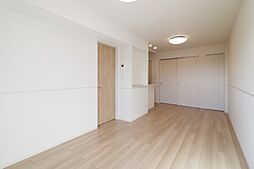 シャトン A 2階2LDKのリビング/ダイニング