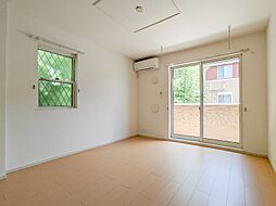 ブロッサムガーデン 1階1LDKのリビング/ダイニング