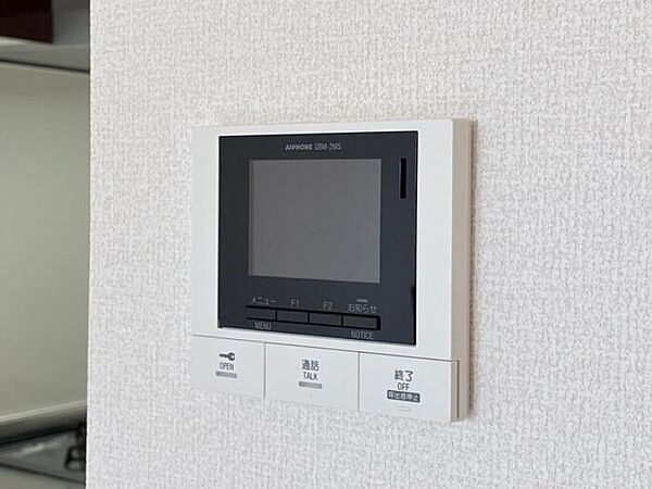 オペラハウス棟高