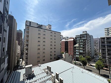 西側バルコニーからの眺望