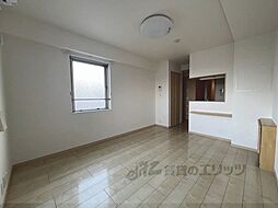 ベクエムハウゼ 406 4階ワンルームのリビング/ダイニング