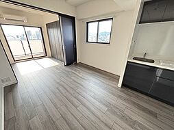 Ｓ−ＲＥＳＩＤＥＮＣＥ空港通りａｗｅｓｏｍｅ 4階1LDKのリビング/ダイニング