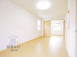 シュティル　クラール 1階1LDKのリビング/ダイニング