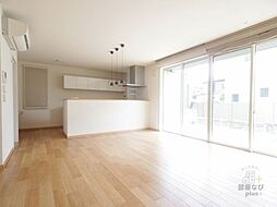 元町2丁目貸家 2階4SLDKのリビング/ダイニング