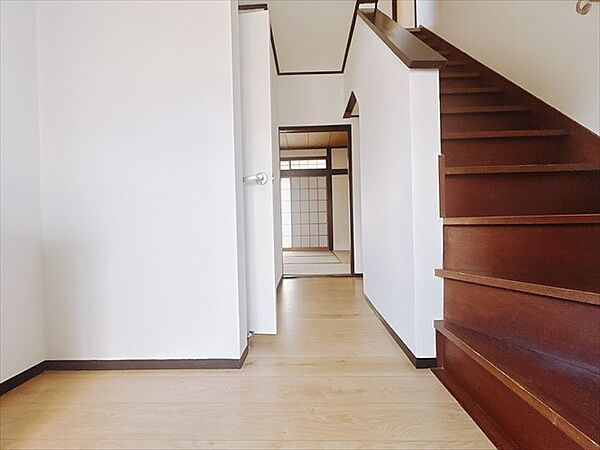 玄関を拡大表示