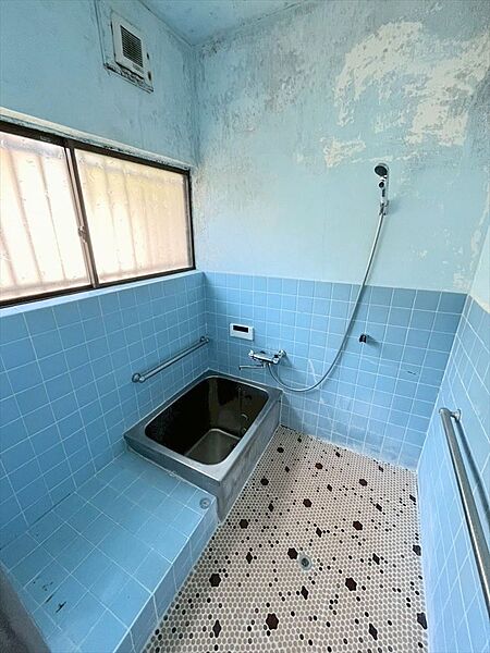 浴室を拡大表示