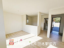 リビング/ダイニングの画像