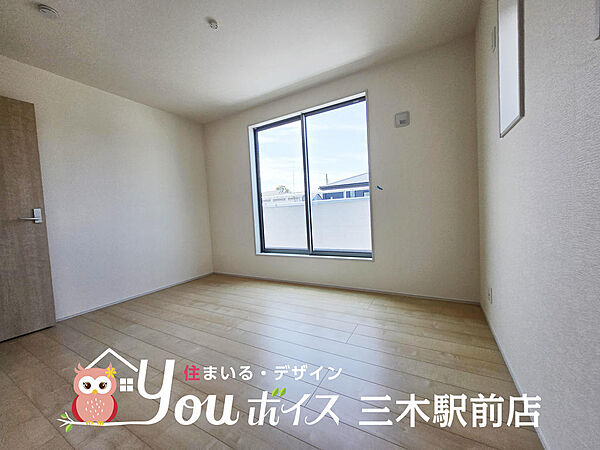洋室を拡大表示