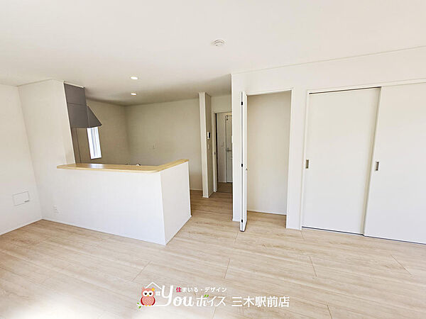 リビング/ダイニングを拡大表示