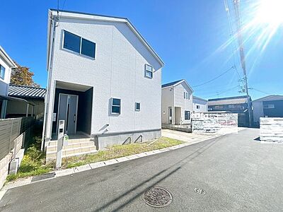 外観:「近鉄奈良駅」よりバス乗車13分、バス停「東市小学校」より徒歩3分の立地◎ 外観:「近鉄奈良駅」よりバス乗車13分、バス停「東市小学校」より徒歩3分の立地◎