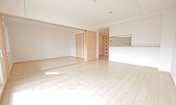 プラジュ千種 4階2LDKのリビング/ダイニング