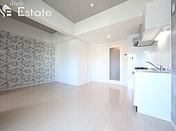 VERITAS　IZUMI 7階1LDKのリビング/ダイニング