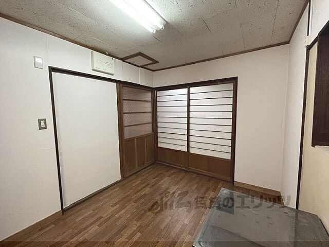 寝室