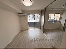 エスタールオーデン 1階1LDKのリビング/ダイニング