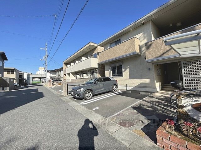 15 / 22