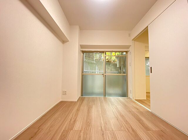 寝室 パイロットハウス北新宿 1階/-