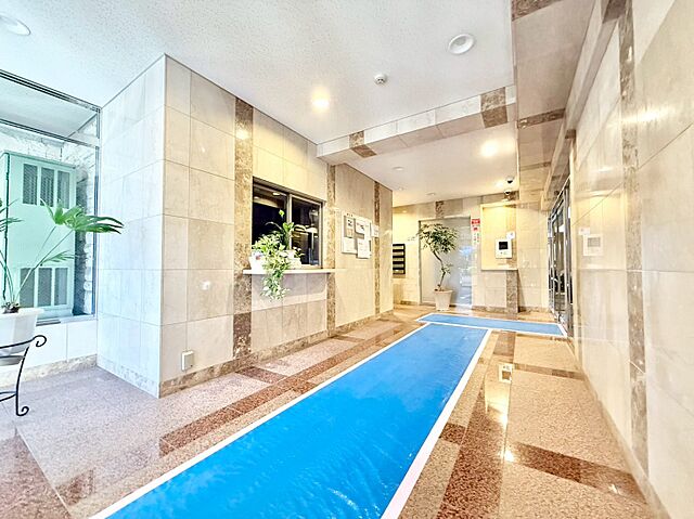 エントランス ランドステージ練馬 2階/-