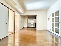 ライオンズマンション三鷹Ａ棟 3LDKの室内