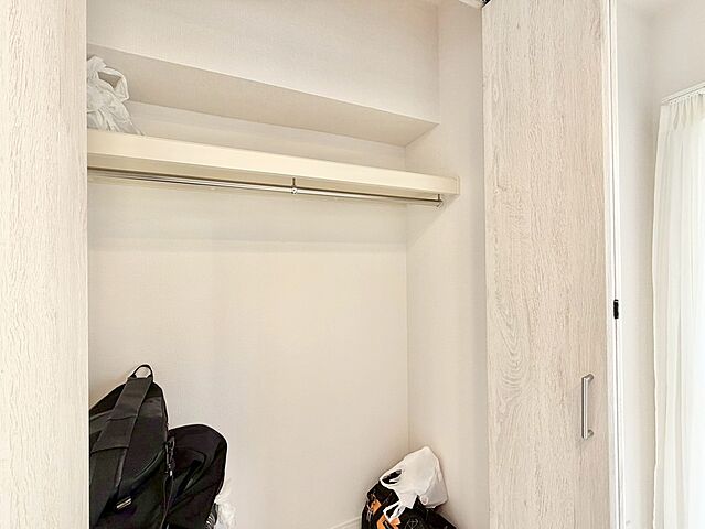 収納 ウイン四ツ谷 4階/-