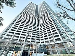 飽きのこないシンプルモダンな外観です。