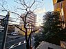 バルコニー：眺望や窓からの景色が良いと、家で過ごす時間も快適です。