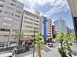 陽当たり・通風・開放感に恵まれた環境です。