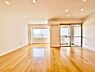 室内：充実した生活は伸びやかな居室空間から始まります。