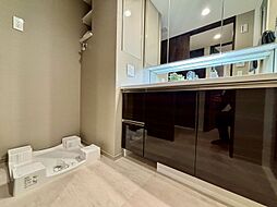 十分な広さの脱衣所。