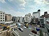 バルコニー：眺望や窓からの景色が良いと、家で過ごす時間も快適です。