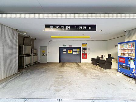 駐車スペースが嬉しいですね。※空き状況は都度ご確認下さい。