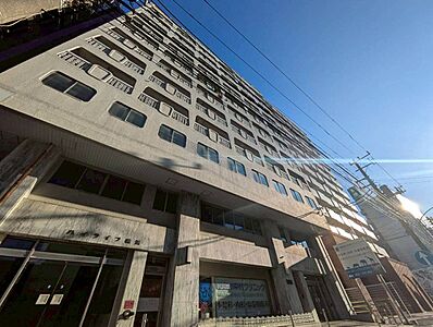 外観：飽きのこないシンプルモダンな外観です。