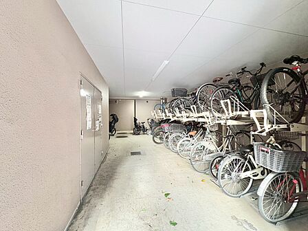 駐輪場も綺麗に整頓されています。※空き状況は都度ご確認下さい。