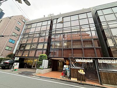 外観:飽きのこないシンプルモダンな外観です。 外観:飽きのこないシンプルモダンな外観です。