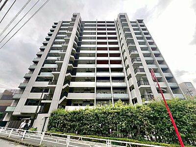 外観：飽きのこないシンプルモダンな外観です。