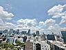 バルコニー：眺望や窓からの景色が良いと、家で過ごす時間も快適です。