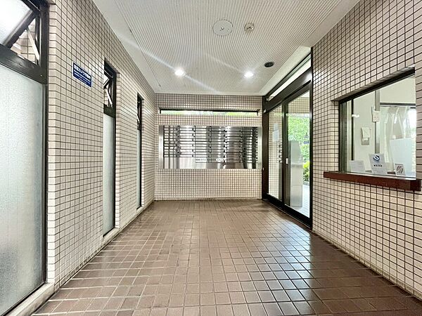 エントランスを拡大表示
