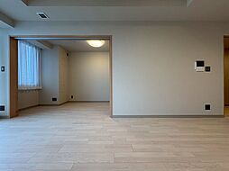 落ち着いた雰囲気に包まれて、伸びやかな空間。