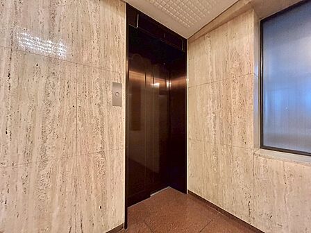 エレベーター完備のため荷物が多くなっても安心。
