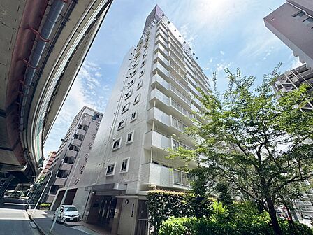 飽きのこないシンプルモダンな外観です。