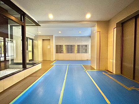 館内は静寂な中が保たれており、管理が行き届いている印象を受けました。
